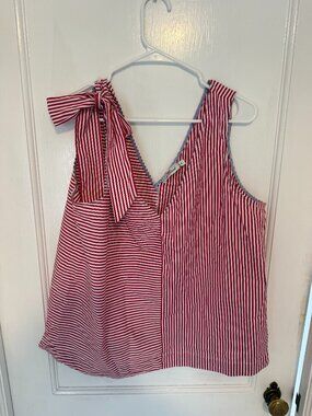 Vineyard Vines V Blouse-Red and White Stripe-XL -Bow Detail